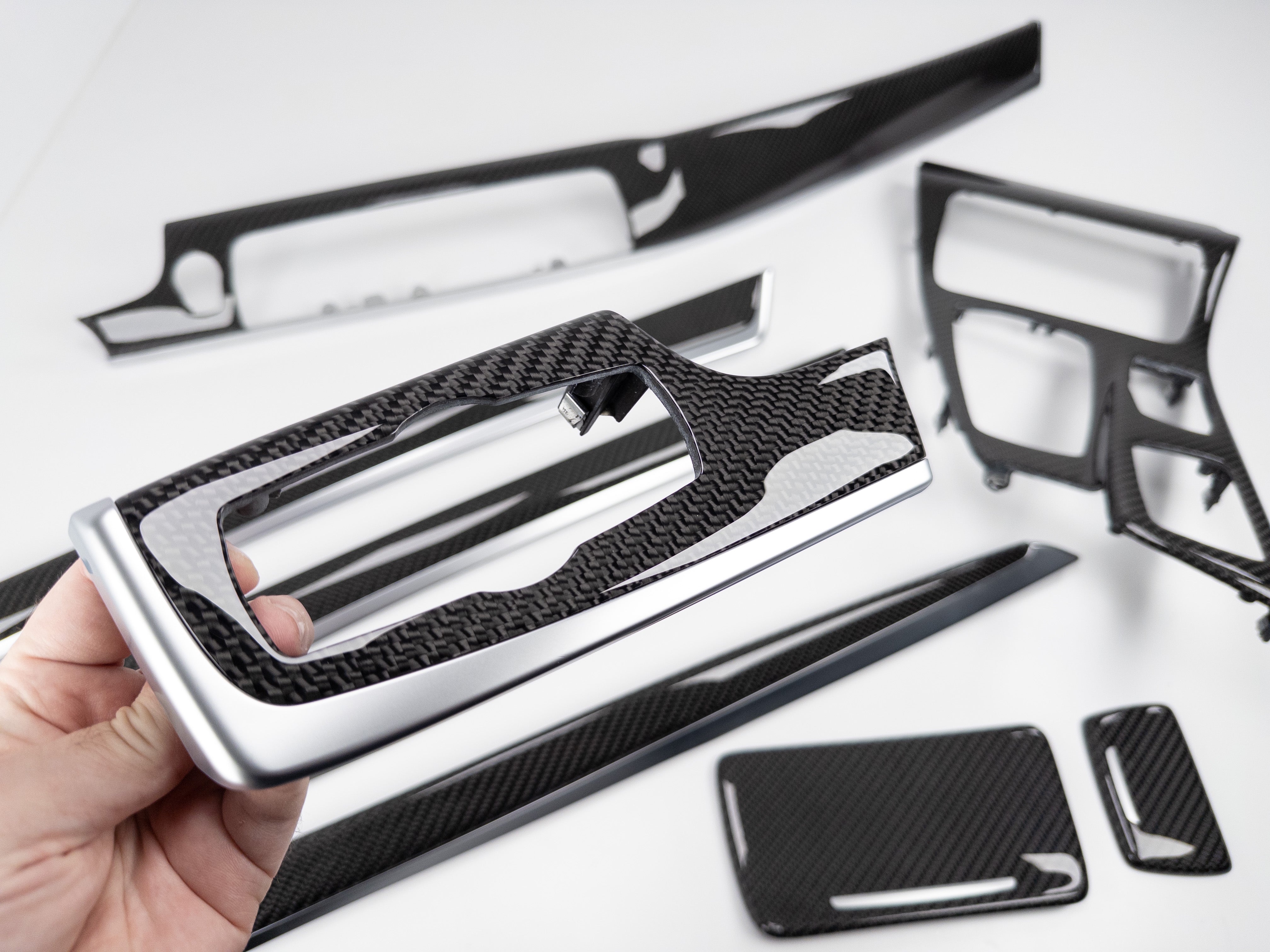 IN STOCK - F10 BMW 5 Series Sedan upgraded twill carbon fiber